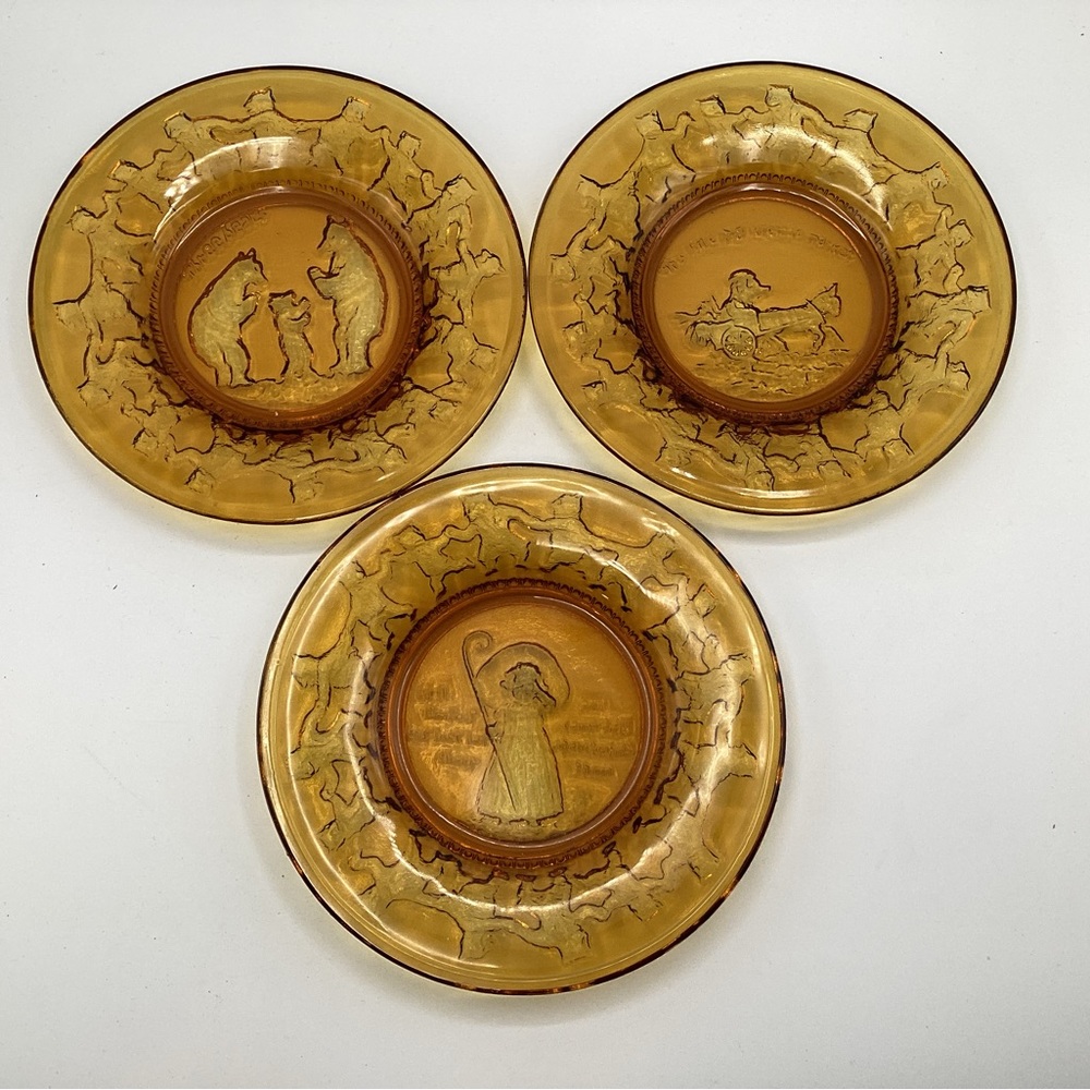 Three Indiana Glass Child’s Amber Plates Little Piggy,Bo Peep,Three Bears